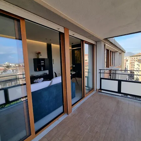 Maxela Penthouse By World Apartamento