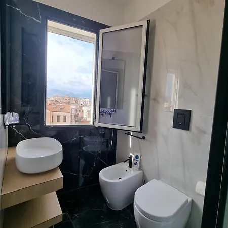 Maxela Penthouse By World